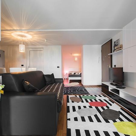 דירות מילאנו New Luxury Attic Santa Giulia Expo מראה חיצוני תמונה