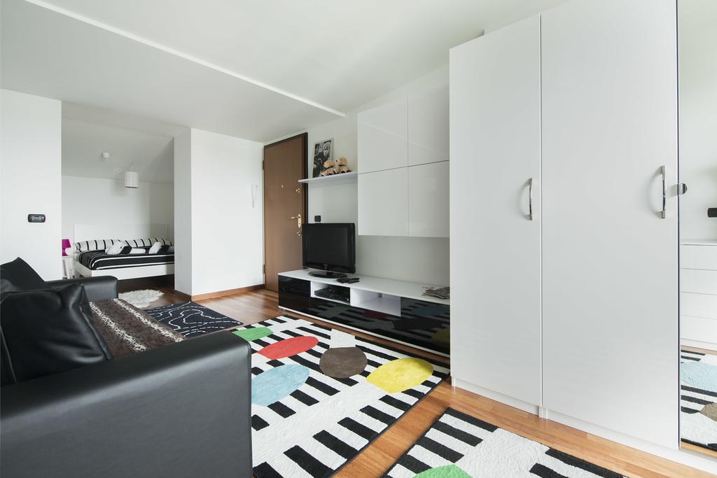 דירות מילאנו New Luxury Attic Santa Giulia Expo מראה חיצוני תמונה